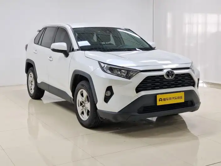Toyota RAV4 2021 Model 2.0L CVT 2WD Urban Edition – фото 3
