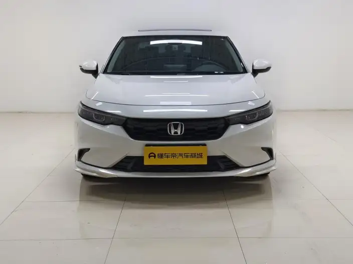 Model Ge 2023 Model 240TURBO CVT Leading version – фото 2