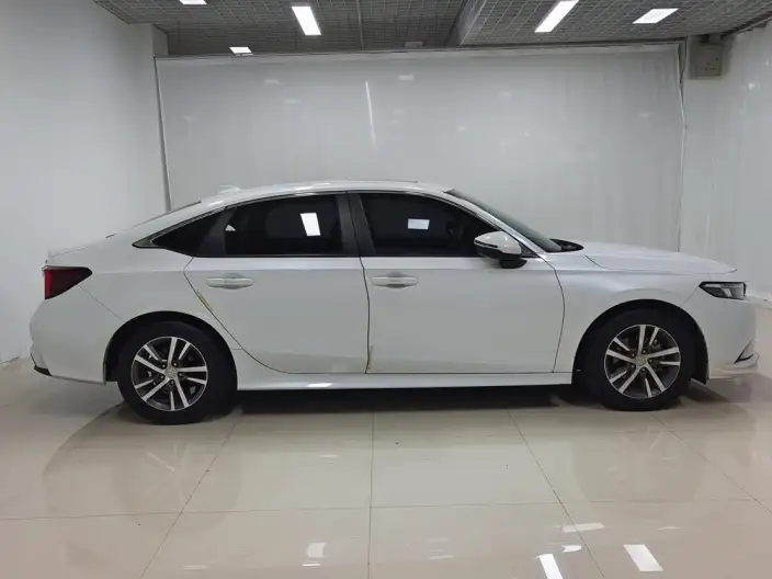 Model Ge 2023 Model 240TURBO CVT Leading version – фото 8