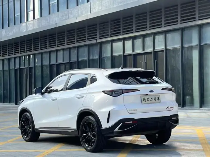 Changan Auchan X5 PLUS 2023 Model 1.5T DCT Smart Fun AI Edition