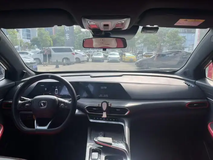 Changan UNI-T 2020 Model 1.5T Noble Model – фото 5