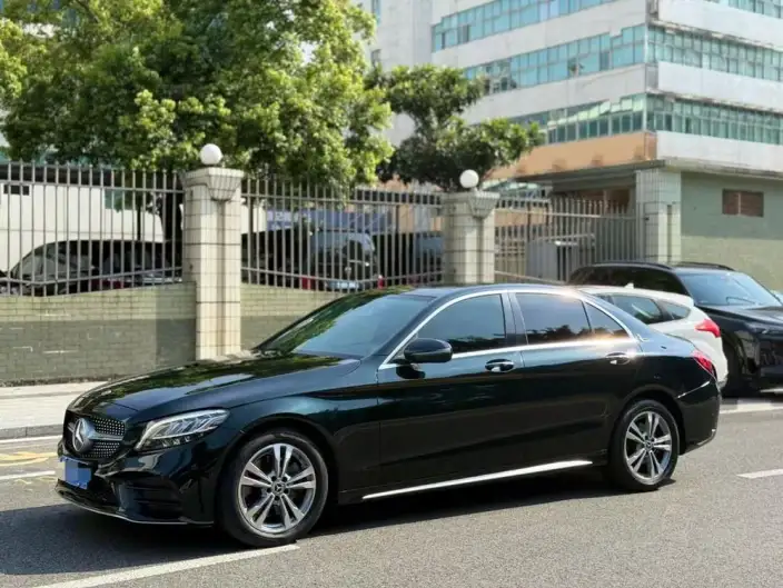 Mercedes-Benz C-Class 2020 Model Facelift C 200 L Dynamic Model Sports Edition