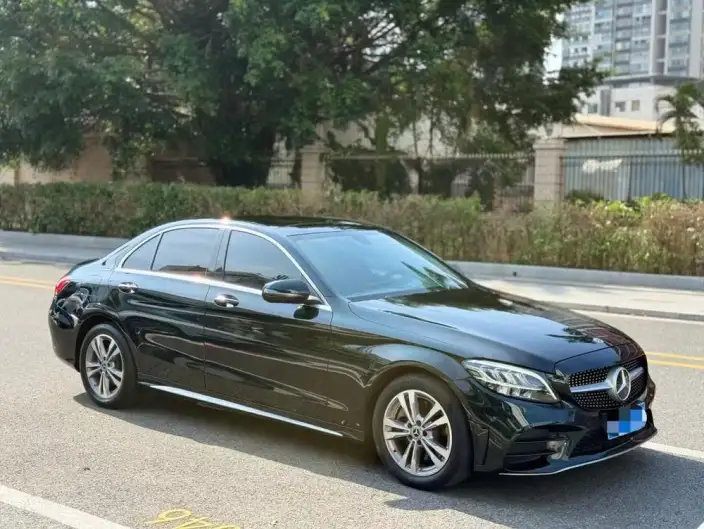 Mercedes-Benz C-Class 2020 Model Facelift C 200 L Dynamic Model Sports Edition