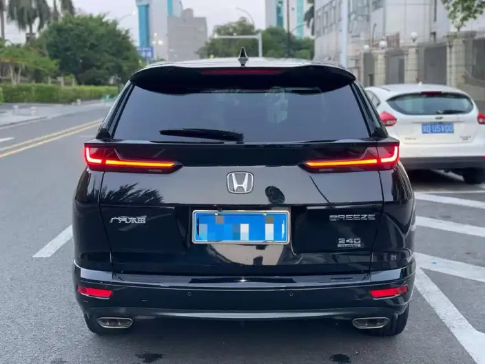 Honda BREEZE 2021 Model 240TURBO CVT 2WD Premium Edition – фото 5