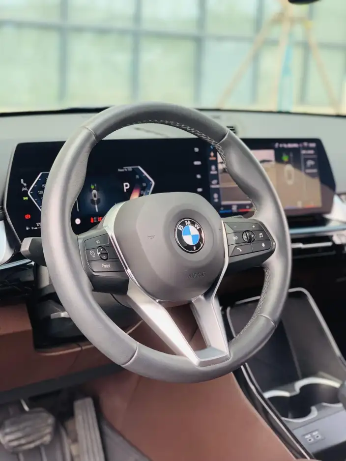 BMW X1 2023 Model sDrive20Li X Design Set – фото 10