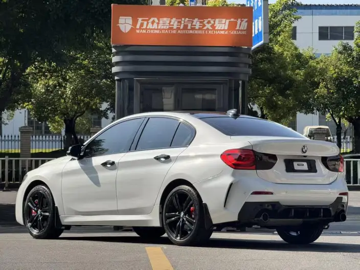 BMW 1 Series 2021 Model 125i M Sports Night Edition – фото 5