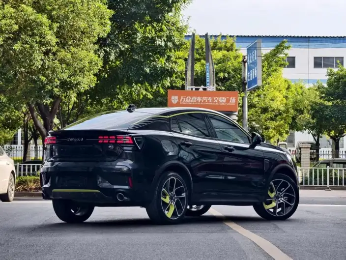 Lynk & Co 05 2020 Model 2.0TD 2WD Shine Halo – фото 7