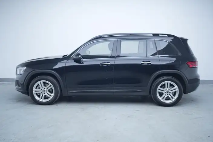 Mercedes-Benz GLB 2023 Model GLB 220 Dynamic Model – фото 4