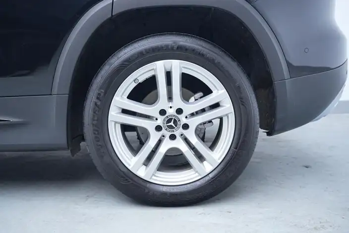 Mercedes-Benz GLB 2023 Model GLB 220 Dynamic Model – фото 9