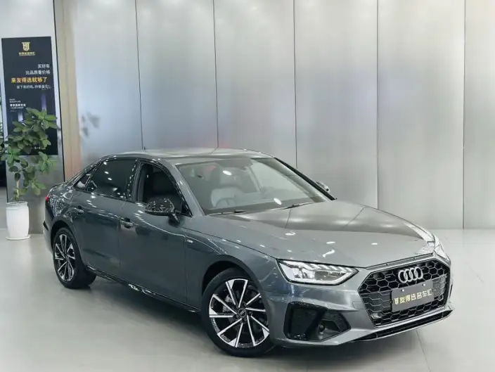 Audi A4 L 2023 Model 40 TFSI Luxury Dynamic Model – фото 3