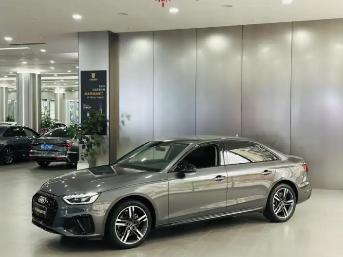 Audi A4 L 2022 Model 40 TFSI Luxury Dynamic Model – фото 1