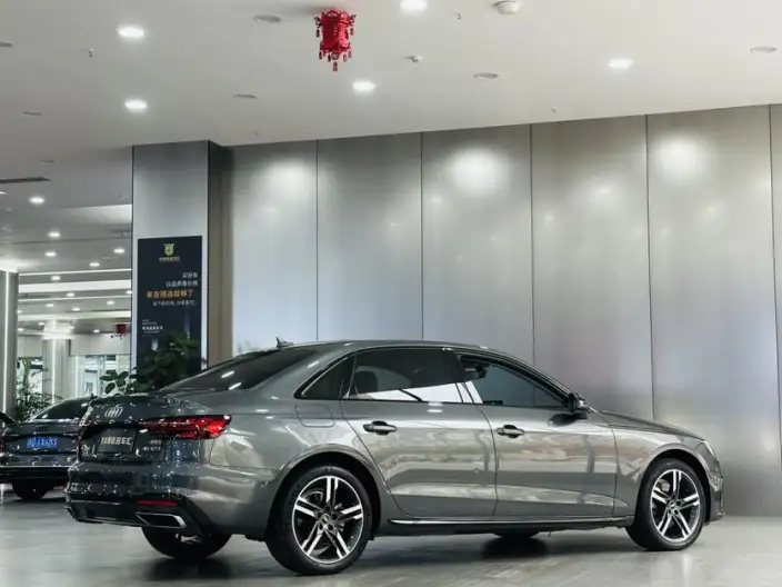Audi A4 L 2022 Model 40 TFSI Luxury Dynamic Model – фото 6