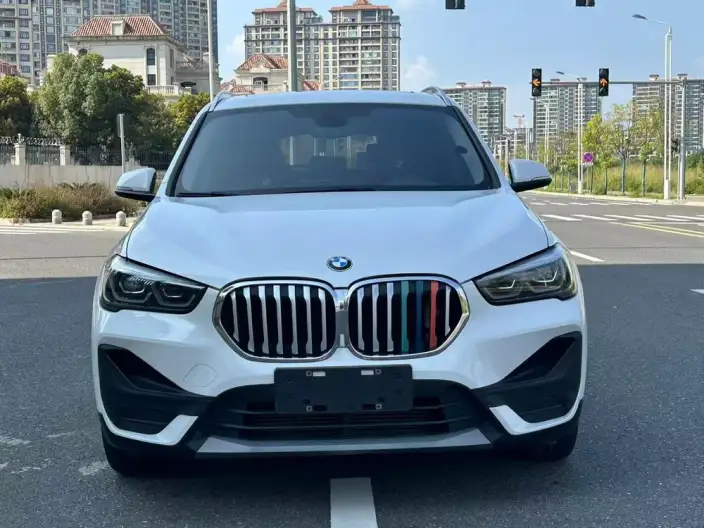 BMW X1 2020 Model sDrive25Li Leading Model – фото 2