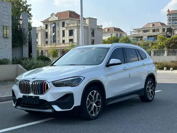 BMW X1 2020 Model sDrive25Li Leading Model – фото 10