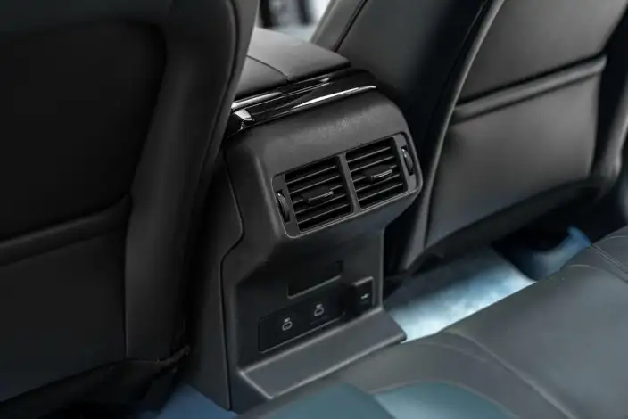Range Rover Velar 2024 Model Dynamic SE – фото 10
