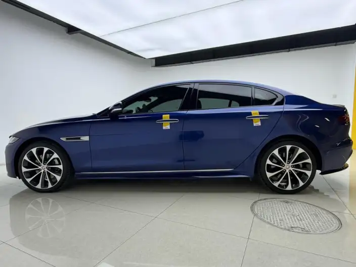 Jaguar XE L 2021 Model 2.0T 250PS R-DYNAMIC SE Technology Edition Sports Edition