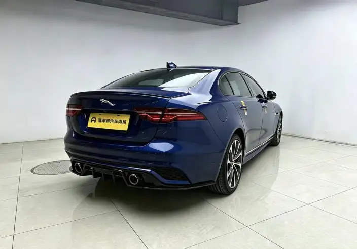Jaguar XE L 2021 Model 2.0T 250PS R-DYNAMIC SE Technology Edition Sports Edition – фото 7