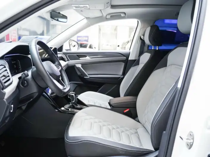 Volkswagen Tayron 2023 Model 330TSI 2WD Luxury Plus Advanced version – фото 8