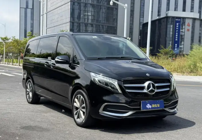 Mercedes-Benz V-Class 2021 Model V 260 Pilot Edition – фото 3