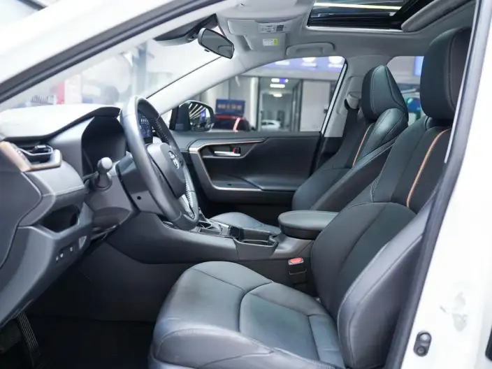 Toyota Wildlander 2024 Model 2.0L 2WD Urban Edition – фото 9