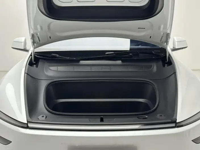 Model Y 2025 Model Rear-wheel drive version – фото 10