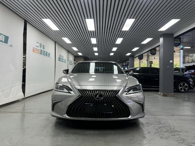 Lexus ES 2020 200 Excellence China VI – фото 2