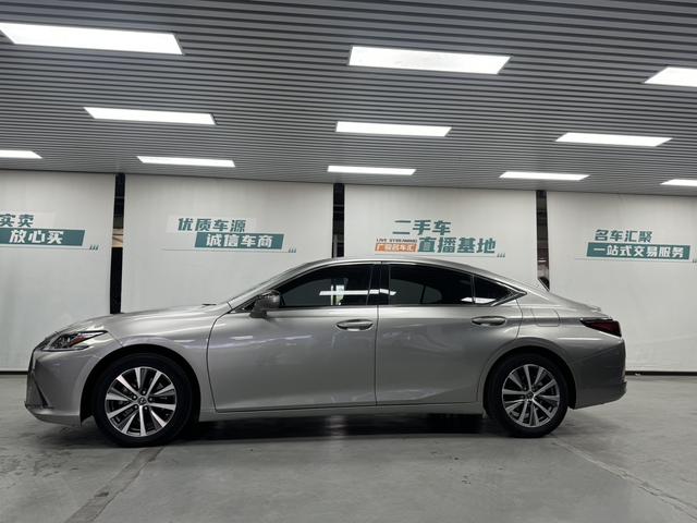 Lexus ES 2020 200 Excellence China VI – фото 4