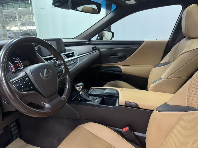 Lexus ES 2020 200 Excellence China VI – фото 10