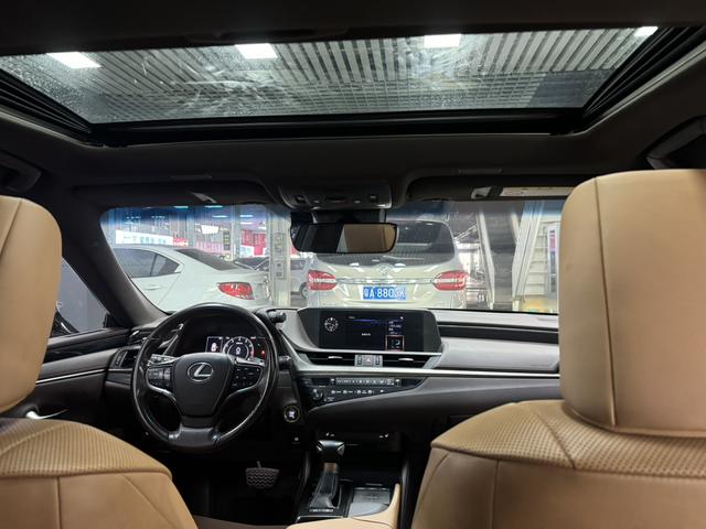 Lexus ES 2020 200 Excellence China VI – фото 19