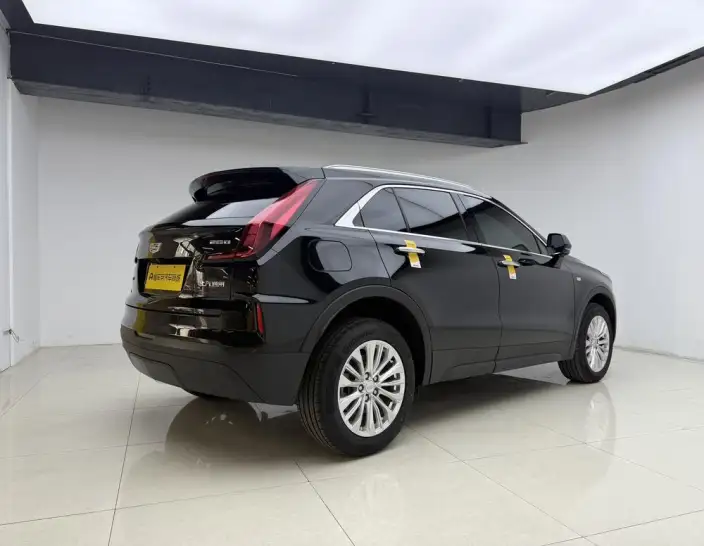 Cadillac XT4 2024 Model 25T 2WD Fashion Model – фото 7