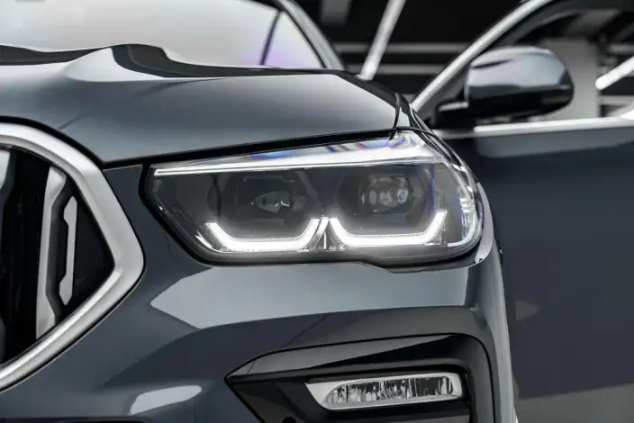 BMW X6 2021 Model xDrive30i M Sports Set – фото 8