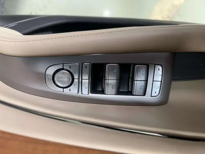 DENZA N7 2024 Model 630 4WD Smart Driving Max Edition – фото 8