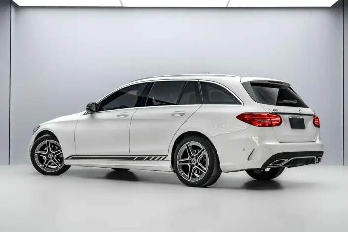 Mercedes-Benz C-Class Imported 2020 Model Facelift C 260 Travel Sedan – фото 5