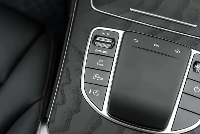 Mercedes-Benz C-Class Imported 2020 Model Facelift C 260 Travel Sedan – фото 8