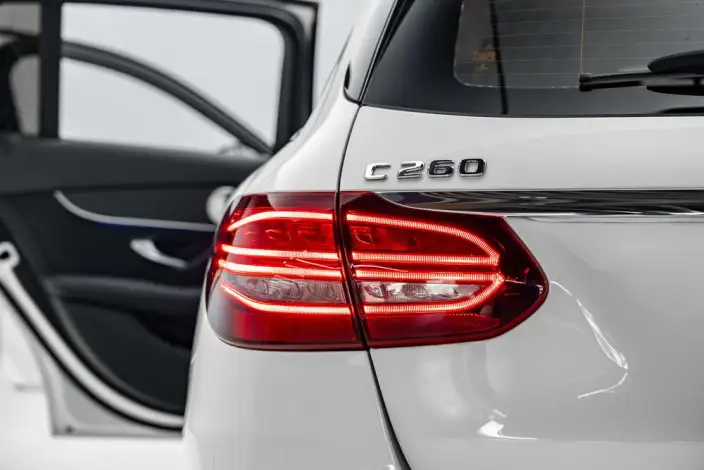 Mercedes-Benz C-Class Imported 2020 Model Facelift C 260 Travel Sedan – фото 10