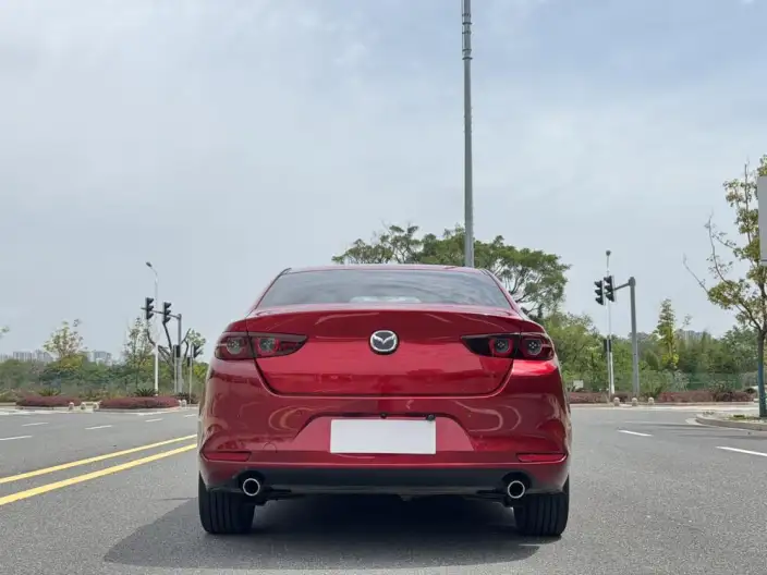 Mazda3 Axela 2021 Model 2.0L Automatic Zhi Shine Edition – фото 5