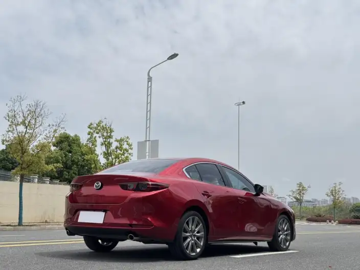 Mazda3 Axela 2021 Model 2.0L Automatic Zhi Shine Edition – фото 6