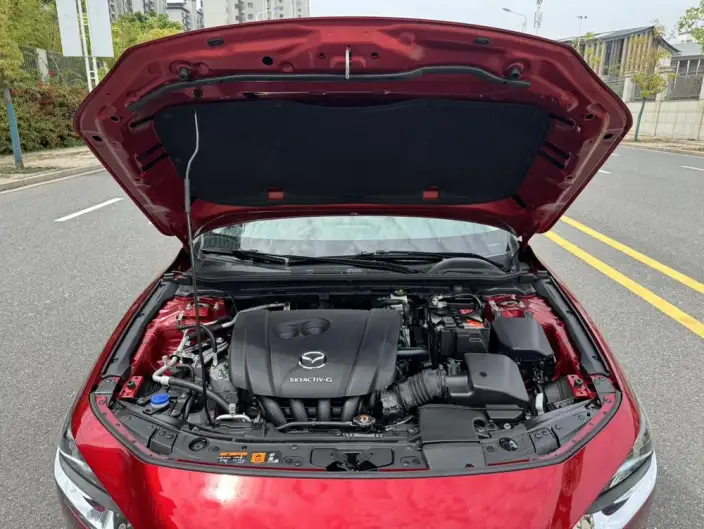 Mazda3 Axela 2021 Model 2.0L Automatic Zhi Shine Edition – фото 7