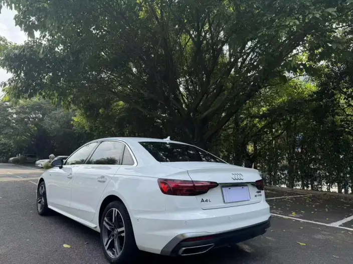 Audi A4 L 2020 Model 40 TFSI Luxury Dynamic Model – фото 5