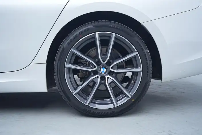 BMW 3 Series 2021 Model Facelift II 320Li M Sports Set – фото 9