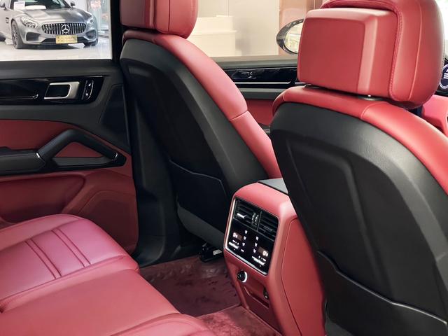 Porsche Cayenne 2019 Cayenne 3.0T – фото 17