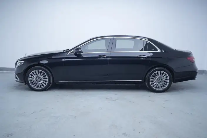 Mercedes-Benz E-Class 2021 Model Facelift E 300 L Fashion Model sedan – фото 4