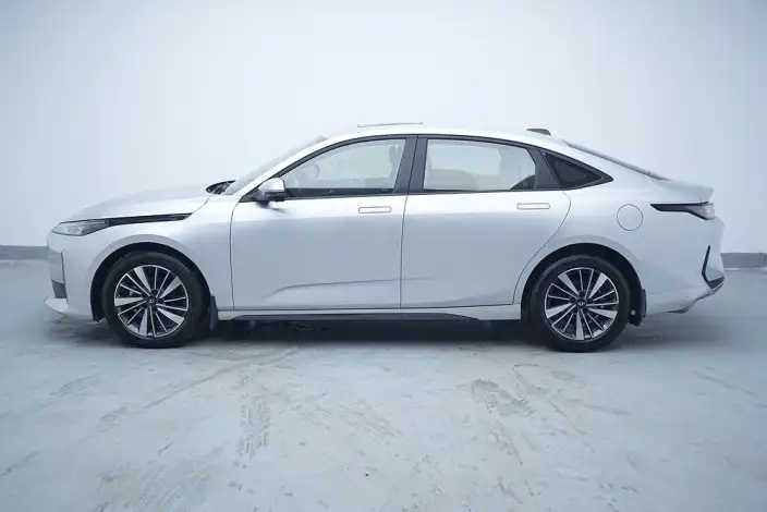 CHANGAN QIYUAN A05 Classic 2024 Model 70 Pro