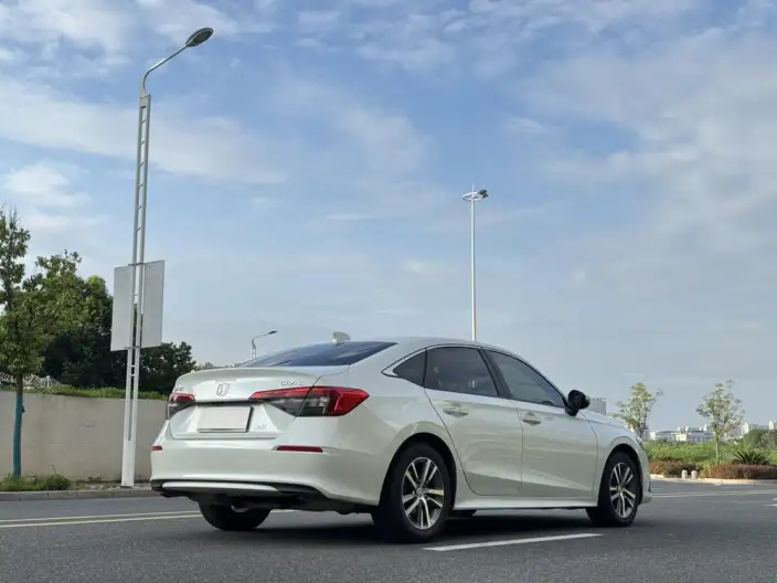 Honda Civic 2023 Model 240TURBO CVT Momentum Edition – фото 6