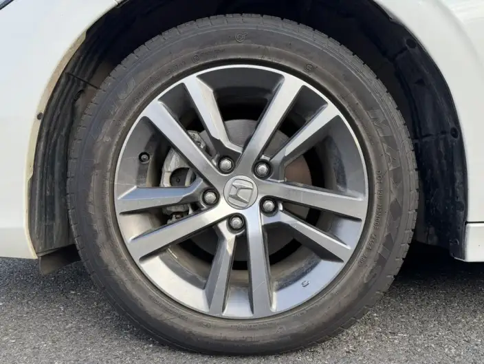 Honda Civic 2023 Model 240TURBO CVT Momentum Edition – фото 7