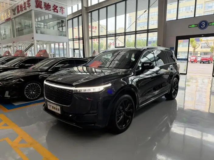 Li Auto ONE 2021 Model Extended Range 6 seat Edition – фото 1