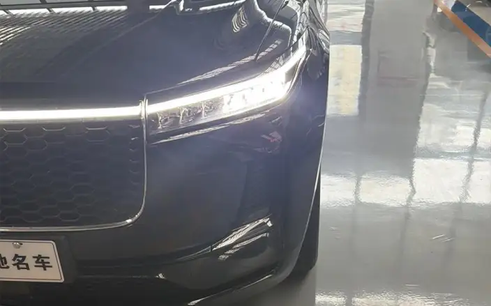 Li Auto ONE 2021 Model Extended Range 6 seat Edition – фото 7