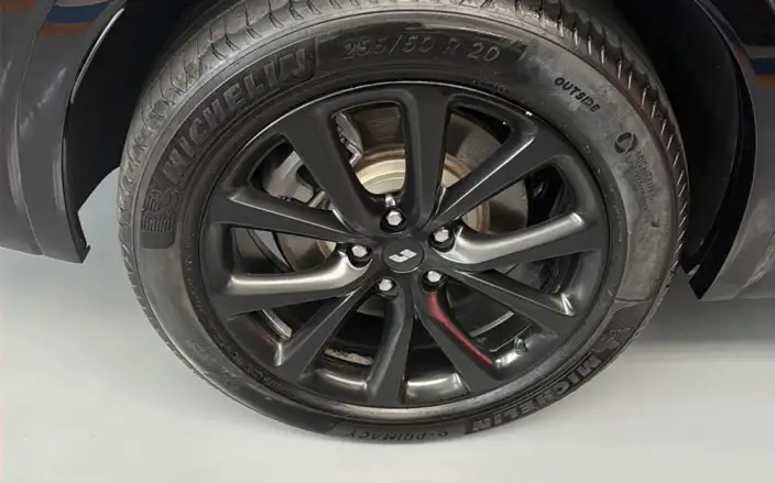 Li Auto ONE 2021 Model Extended Range 6 seat Edition – фото 10