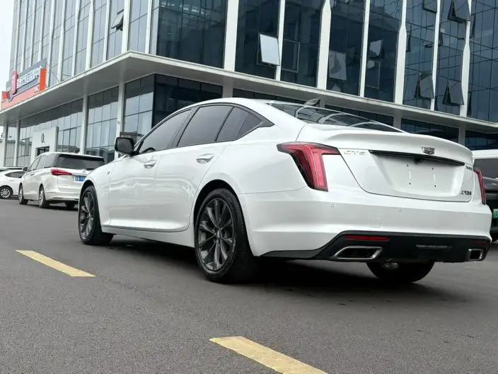 Cadillac CT5 2023 Model 28T Luxury Model Standard Edition – фото 4
