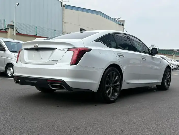 Cadillac CT5 2023 Model 28T Luxury Model Standard Edition – фото 6